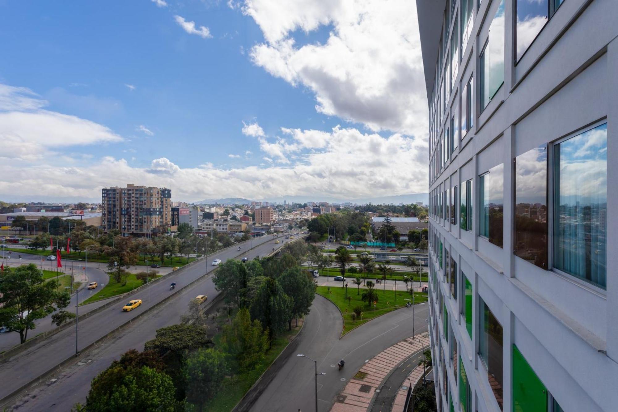 Holiday Inn Bogota Airport, An Ihg Hotel Luaran gambar